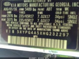 KIA SORENTO 3.3L LX 5XYPG4A5XHG232297 photo