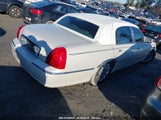 LINCOLN TOWN CAR SIGNATURE LIMITED 1LNHM82VX6Y608760 photo