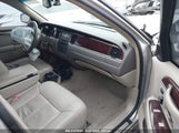 LINCOLN TOWN CAR SIGNATURE LIMITED 2LNBL8CV1AX631246 fotografie