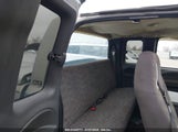 DODGE RAM 1500 ST 1B7HC13Y7YJ****** photo