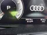 AUDI SQ8 PRESTIGE TFSI QUATTRO TIPTRONIC WA1CWBF11ND017665 fotografie