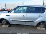 KIA SOUL + KNDJT2A66D7754382 снимка
