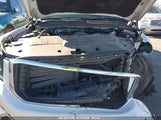 GMC YUKON XL DENALI 1GKS2HKJ1HR****** снимка