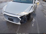 HYUNDAI ELANTRA SE KMHD74LF7HU080093 снимка