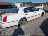 LINCOLN TOWN CAR SIGNATURE 1LNHM82W02Y655024 снимка