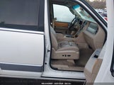 LINCOLN NAVIGATOR 5LMFU285X8LJ02144 снимка