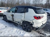 JEEP COMPASS LATITUDE 4X4 3C4NJDBB2JT301608 снимка