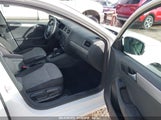VOLKSWAGEN JETTA 3VW2B7AJ8JM237043 снимка