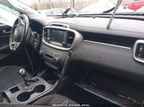KIA SORENTO 2.4L LX 5XYPGDA33KG537484 fotografie