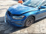 VOLKSWAGEN JETTA 1.4T R-LINE/1.4T S/1.4T SE 3VWC57BU6KM050969 снимка