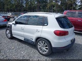VOLKSWAGEN TIGUAN SE WVGBV7AXXGW580052 снимка