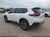 NISSAN ROGUE SV FWD 5N1BT3BA7PC916668 fotografie