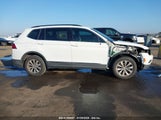 VOLKSWAGEN TIGUAN 2.0T SE/2.0T SEL 3VV2B7AX0JM096218 снимка