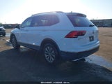 VOLKSWAGEN TIGUAN 2.0T SE/2.0T SEL 3VV2B7AX0JM096218 снимка