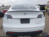 Tesla Model Y Performance Dual Motor All-Wheel Drive 7SAYGDEF7NF403813 photo