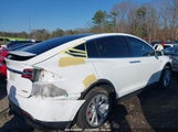 TESLA MODEL X 75D/P100D/P90D 5YJXCBE47GF020576 снимка