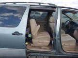 TOYOTA SIENNA LE 4T3ZF13C2YU****** снимка