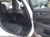 VOLVO XC60 T5 MOMENTUM YV4102RKXM1864202 photo