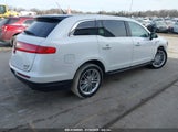 LINCOLN MKT ECOBOOST 2LMHJ5AT1FBL03575 снимка