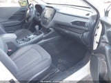 SUBARU CROSSTREK JF2GUABC7R8362102 снимка