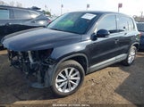 VOLKSWAGEN TIGUAN 2.0T/2.0T S WVGAV7AX2HK045091 photo