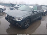 VOLKSWAGEN TIGUAN 2.0T SE/2.0T SE R-LINE BLACK/2.0T SEL 3VV2B7AX7LM158118 photo