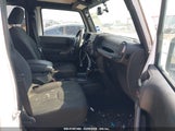 JEEP WRANGLER JK UNLIMITED SPORT S 4X4 1C4HJWDGXJL922138 fotografie