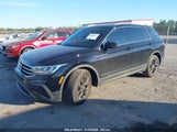 VOLKSWAGEN TIGUAN 2.0T SE/2.0T WOLFSBURG EDITION 3VV3B7AX7RM177331 fotografie