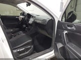 VOLKSWAGEN TIGUAN 2.0T SE/2.0T SEL/2.0T SEL R-LINE/2.0T SEL R-LINE BLACK 3VV2B7AX2KM044641 fotografie