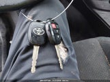 TOYOTA RAV4 XLE 2T3RFREV2GW526344 снимка
