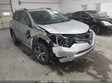 TOYOTA RAV4 XLE 2T3RFREV2GW526344 снимка