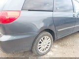TOYOTA SIENNA LIMITED 5TDBK22C49S****** снимка