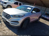 Hyundai Tucson Se KM8J2CA47JU828215 снимка