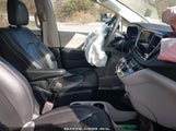 CHRYSLER VOYAGER LX 2C4RC1CG9NR153938 снимка