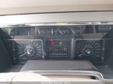 LINCOLN NAVIGATOR L 5LMFL28578LJ13945 снимка