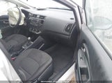 KIA RIO LX KNADM5A35E6327720 снимка