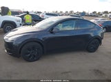 TESLA MODEL Y LONG RANGE DUAL MOTOR ALL-WHEEL DRIVE/RWD 7SAYGDED7RF153140 photo