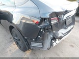 TESLA MODEL Y LONG RANGE DUAL MOTOR ALL-WHEEL DRIVE/RWD 7SAYGDED7RF153140 fotografie