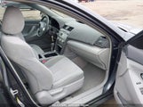 TOYOTA CAMRY LE 4T1BF3EK3AU025550 снимка