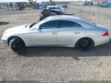 MERCEDES-BENZ CLS 550 WDDDJ72X98A135538 fotografie