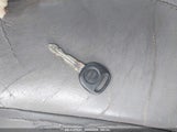 CHEVROLET SILVERADO 1500 LT 1GCEK19T02E287817 снимка