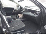 TOYOTA RAV4 LE JTMBFREV6JJ242450 снимка
