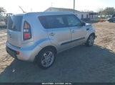 KIA SOUL + KNDJT2A29B7315767 photo
