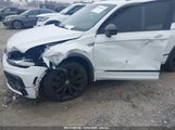 VOLKSWAGEN TIGUAN 2.0T SE/2.0T SE R-LINE BLACK/2.0T SEL 3VV2B7AX1LM151388 photo