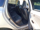 VOLVO XC60 T6/T6 R-DESIGN YV4902DZ6B2****** photo