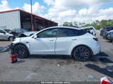 TESLA MODEL Y PERFORMANCE DUAL MOTOR ALL-WHEEL DRIVE 7SAYGDEF8NF469111 fotografie