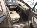 VOLKSWAGEN TIGUAN 2.0T SE/2.0T SE R-LINE BLACK/2.0T SEL 3VV2B7AX1LM062078 fotografie