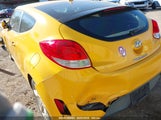 Hyundai Veloster Base W/Black KMHTC6AD9CU065088 снимка