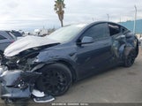 TESLA MODEL Y AWD/LONG RANGE DUAL MOTOR ALL-WHEEL DRIVE 7SAYGDEE4PA028440 fotografie