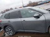 NISSAN ROGUE SV INTELLIGENT AWD 5N1BT3BB0PC764337 photo
